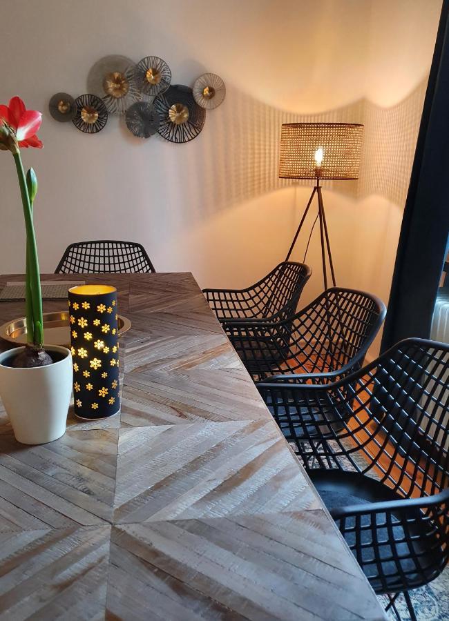Zentral In Coburg: Exklusive Stadtwohnung - Ideal Fuer Gruppen المظهر الخارجي الصورة